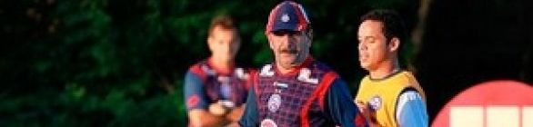 Em treino, René Simões confirma time para enfrentar o São Paulo