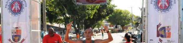 Corrida da emancipação reúne 200 atletas em Lauro de Freitas