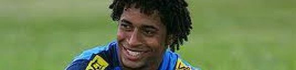 Com lesão no menisco, Ávine vira problema para René Simões