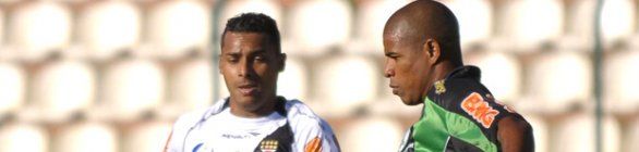 América-MG goleia o Vasco, que desperdiça chance de chegar ao topo