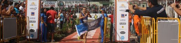 Centenas de corredores “invadiram” as ruas de Jacobina para a tradicional Corrid