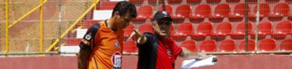 Vamos torcer pelo tropeço dos nossos adversários’, admite Benazzi