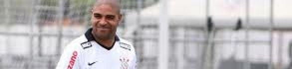 A um mês do retorno, Adriano revela que precisa perder de 3 a 4 quilos