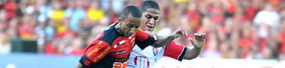 Vitória é goleado pelo Sport, em Recife, e se distancia do G-4