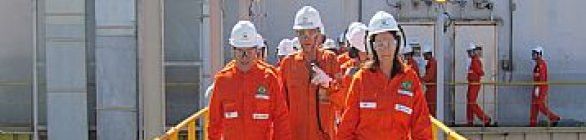 Graça Foster lança programa na Bacia de Campos