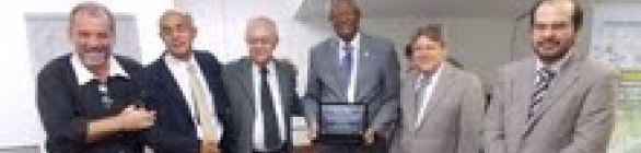 Edvaldo Brito debate aumento do IPTU com conselheiros e técnicos de tribunais 