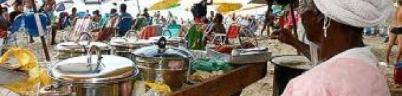 Baianas de acarajé vão protestar contra a proibição de venda na areia das praias