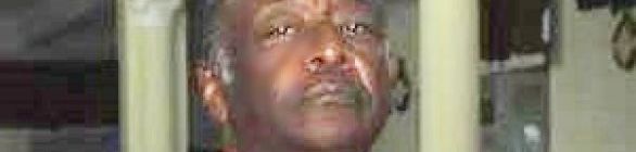 Ontem foi dia de cantar Parabéns