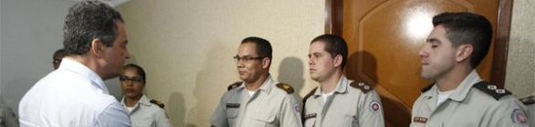 Rui Costa vai a Barreiras para ver o carnaval e visita batalhão da PM