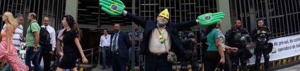 Sindicatos convocam greve geral na Petrobras a partir de domingo