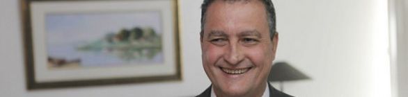 Governo do Estado entrega casa própria a 100 famílias em Alagados