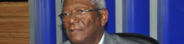 Edvaldo Brito é empossado no Conselho de Igualdade Racial