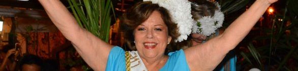 À colonista Janete Freitas , abri alas como Madrinha da Festa Banda Voou