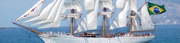  Navio Veleiro Cisne Branco Visita o Porto de Salvador