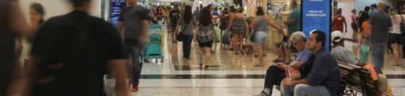 População de baixa renda volta às compras