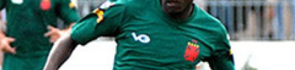 Vitória acerta contratação de lateral ex-vascaíno