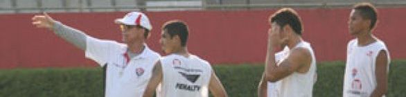 Time de Lopes vence o juvenil B em coletivo