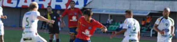 Bahia atua bem, mas perde de virada do Fluminense de Feira