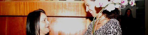 Moema homenageia a Caixa