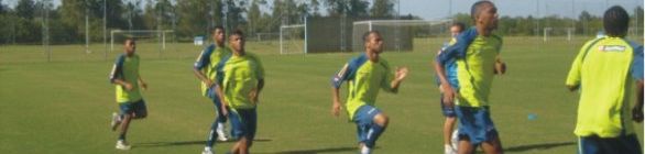 Bahia decide trabalhar e adia coletiva