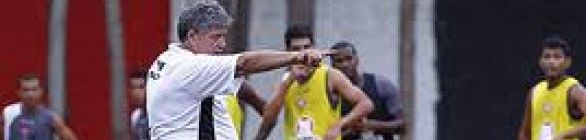 Geninho não deixa o Vitória