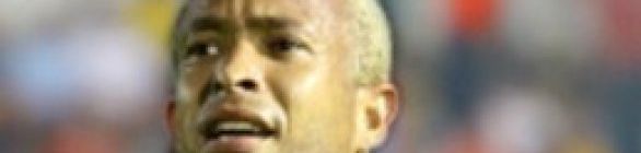 Sem Souza, vaga aberta para Júnior