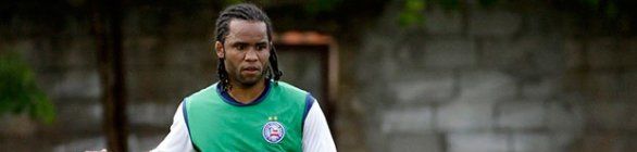 Carlos Alberto pode desfalcar o Bahia
