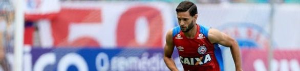  Festejado pela torcida, Capixaba celebra carinho e aprova momento da estreia