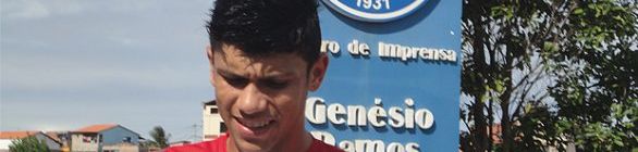 Ciro faz primeiro treino com bola no Bahia