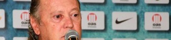 Falcão avalia time e promete apresentações melhores no futuro