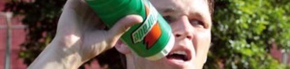 Cerezo mantém 'laboratório' e promove troca no gol do Vitória