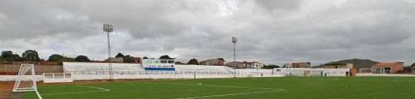 Governo entrega obra de rodovia e gramado sintético em estádio de Miguel Calmon