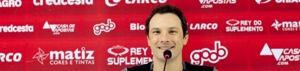 Pivetti aprova 12 dias de preparação e quer Vitória protagonista contra o Oeste