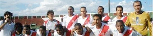 Feirense vence e se mantém na terceira colocação do Baiano