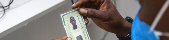 Sempre auxilia cidadãos em situação vulnerável a obter documentos