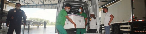 Doses da Coronavac chegam à Bahia