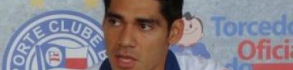 Regularizado pelo Bahia, Luis Gutiérrez fica à disposição de Falcão