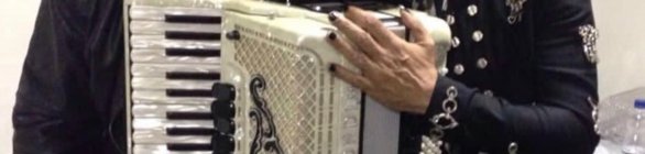 Praia do Forte será palco de festival de música virtual ao toque junino