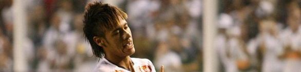 Com três de Neymar, Santos goleia o Guaratinguetá e se classifica