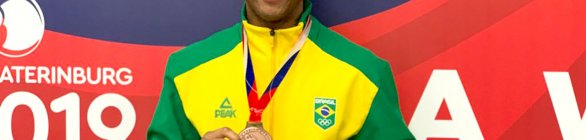 Hebert Conceição conquista o Bronze no Mundial de Boxe