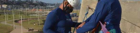 Rapel e escalada proporcionam clima de aventura no Parque dos Ventos