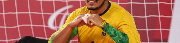 Brasil bate China e leva inédito ouro no goalball masculino da Paralimpíada
