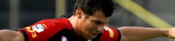 Neto Baiano comemora triunfo em Itabuna