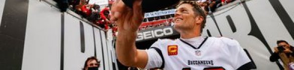 NFL: Tom Brady desiste de aposentadoria e disputará próxima temporada