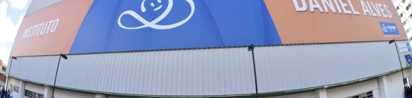 Instituto Dani Alves inaugura núcleo Esportivo em Salvador