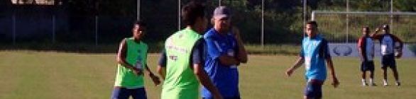 Medalhões descansam e Falcão faz treino repleto de pratas da casa