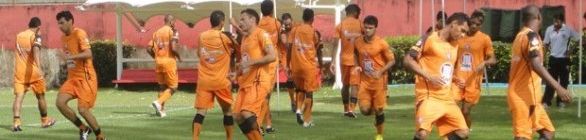 Com mudanças no time, Vitória faz treino tático na Toca do Leão