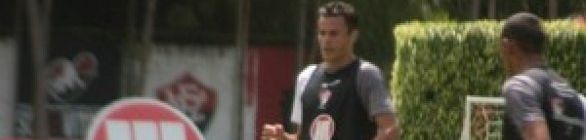 Rachão finaliza preparação do Vitória para jogo contra o Feirense