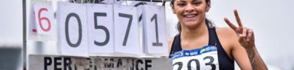 Jardênia Félix bate recorde das Américas no salto em distância