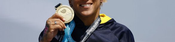 Ana Marcela é pentacampeã mundial dos 25 km na maratona aquática